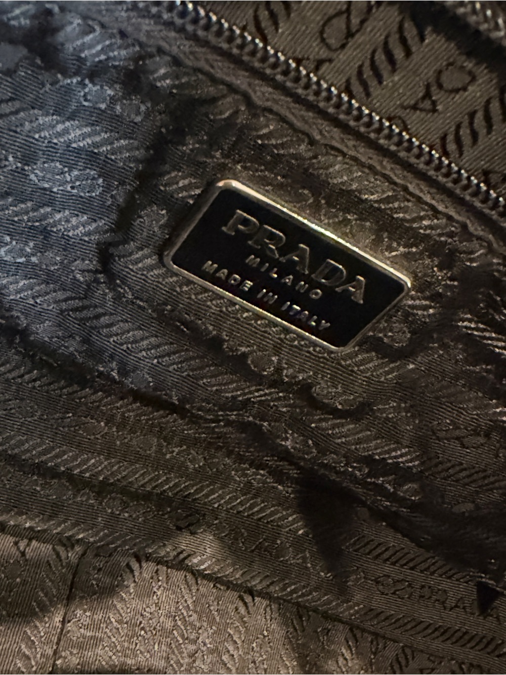prada s/s 2000 bowling bag black & white - Picture 6 of 11